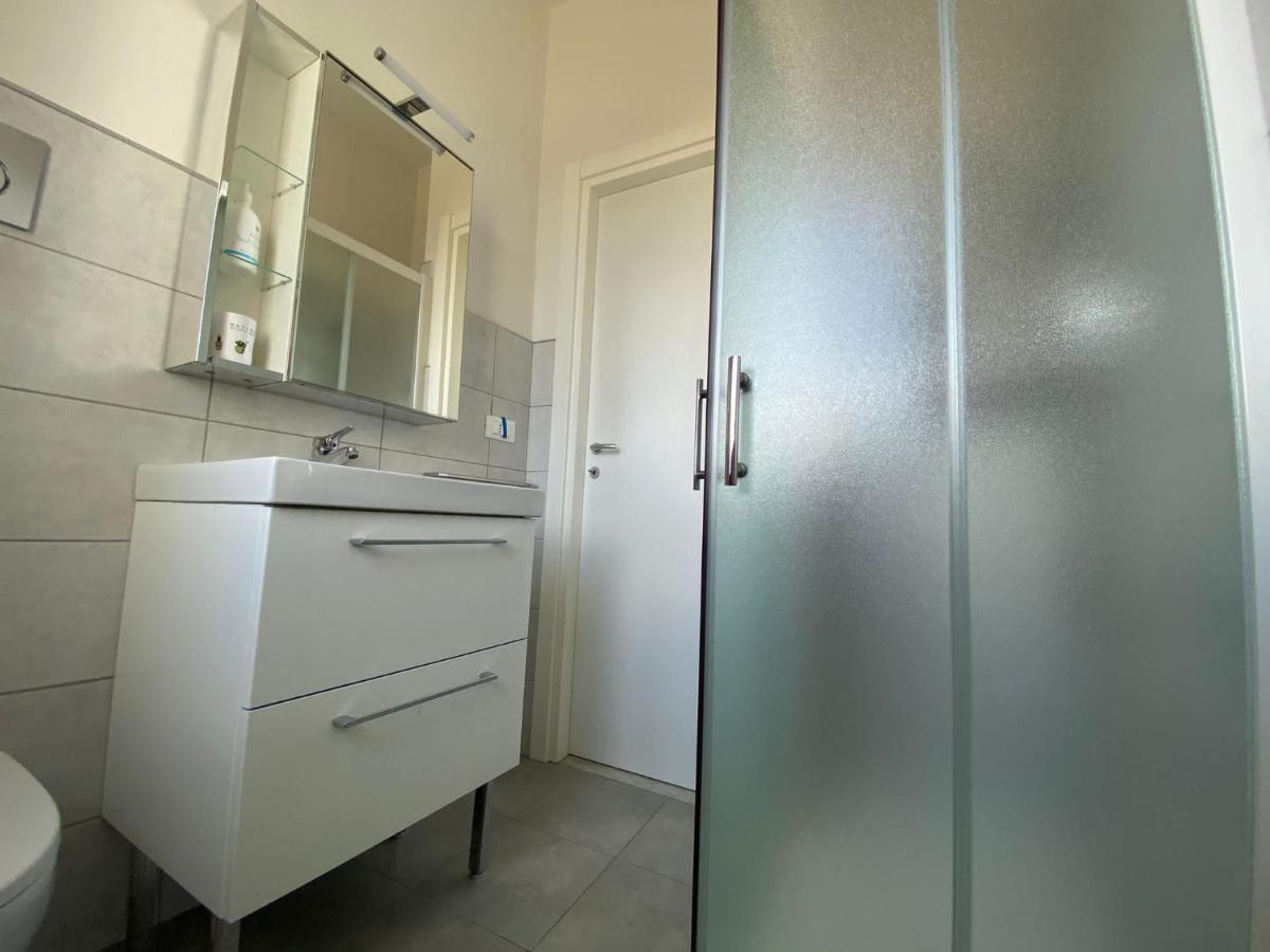 Italianway - Tubino 8 Apartment Рапало Екстериор снимка